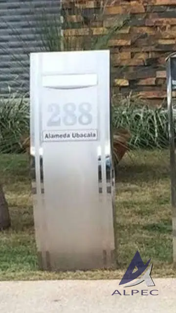 Caixa de correspondência em pedestal — Caixas de correspondência em aço inox