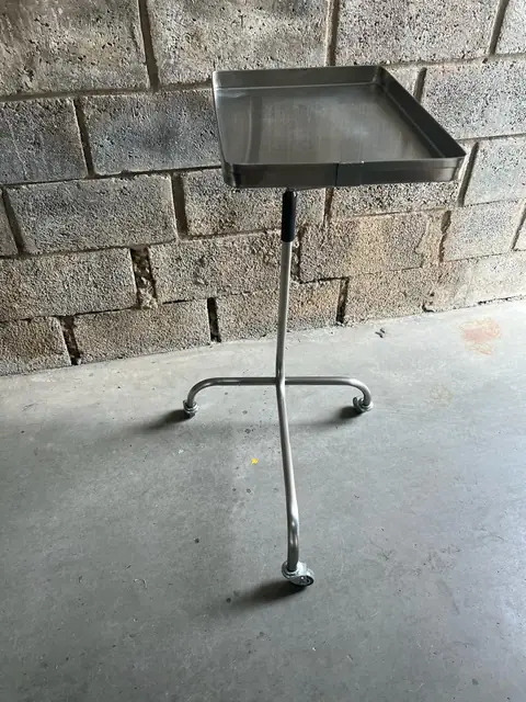 Mesa de Mayo em inox