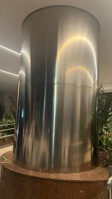 Revestimentos e colunas em aço inox — ALPEC