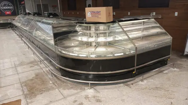 Soluções em aço inox para supermercados e varejo